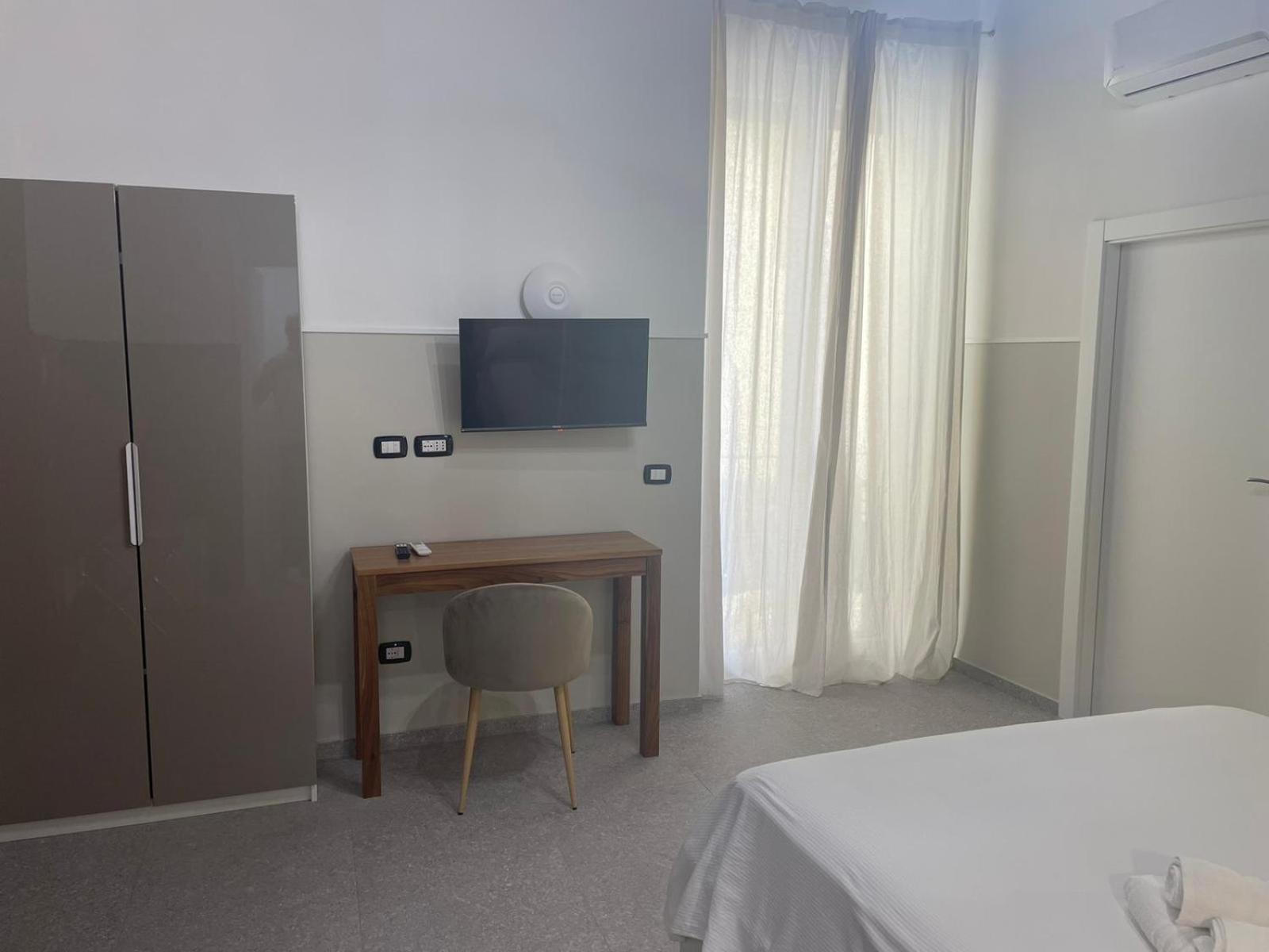 La Suite Del Centro Storico Napoli Esterno foto